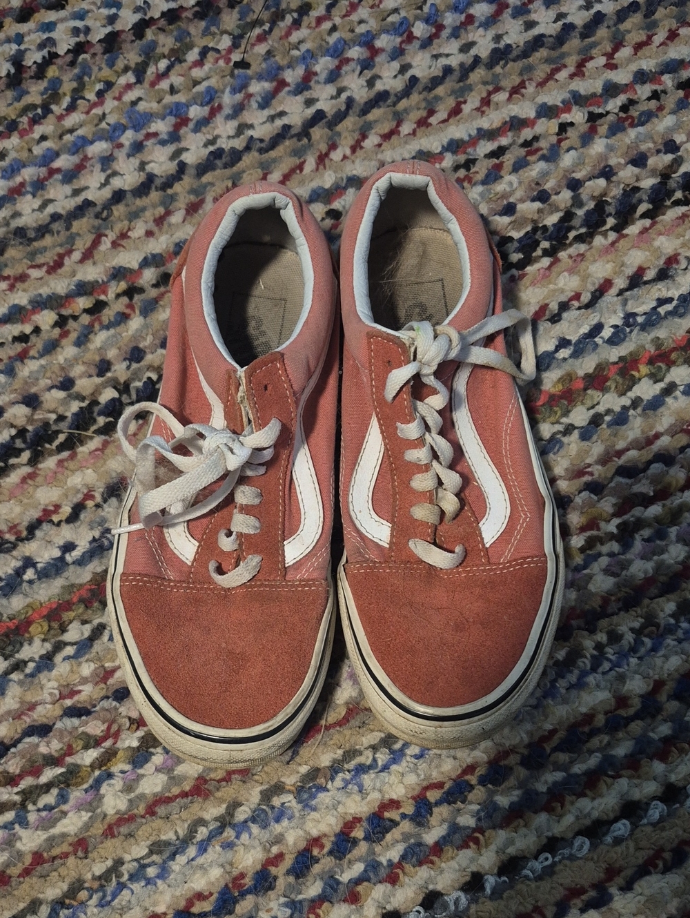 Classic Low-Top Skate Sneakers in Dusty Rose with White Stripe